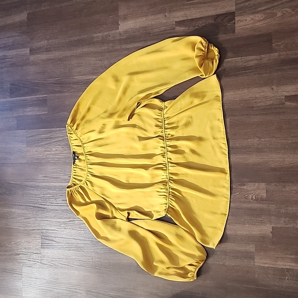 Gold Sinched Waist Blouse